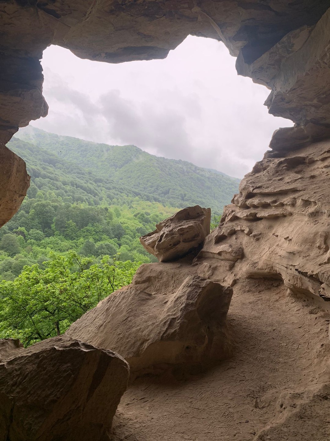 Насыщенное путешествие на Домбай в мини-группе из Пятигорска (Мария)
