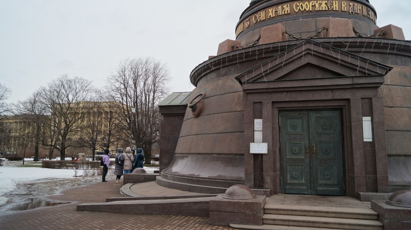 Фото к экскурсии Путешествие по первому району Петербурга