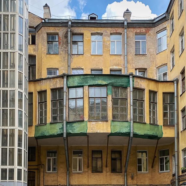 Фото к экскурсии Пески Петербурга: парадные, доходные дома и дворы-колодцы