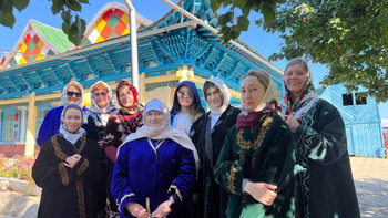 Дунганская мечеть в Караколе, переезд в Казахстан, Кольсайское озеро