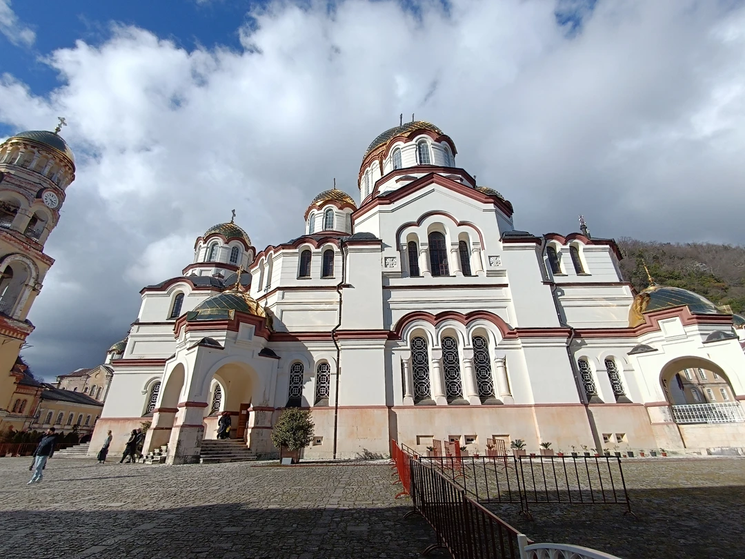 Хотим поблагодарить Даниэля за прекрасно проведенный день 7 марта. Экскурсия прошла просто замечательно, время пролетело незаметно