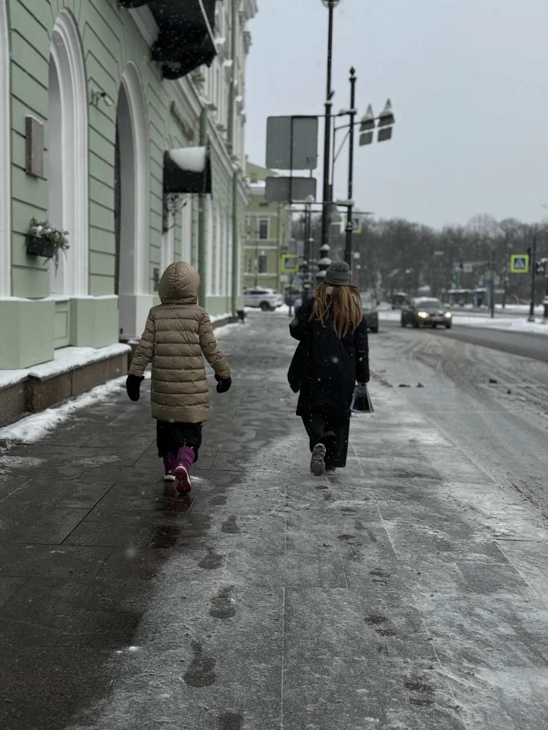 ШИКАРНАЯ ЭКСКУРСИЯ! Дочь бежала за гидом Юлей вприпрыжку в первых рядах, боялась пропустить самое интересное 😹