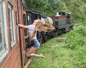 Водопад Равана, Девятиарочный мост, Малый пик Адама и храм Хануман