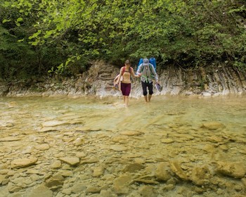 Встреча, трансфер до места старта маршрута, поход, стоянка