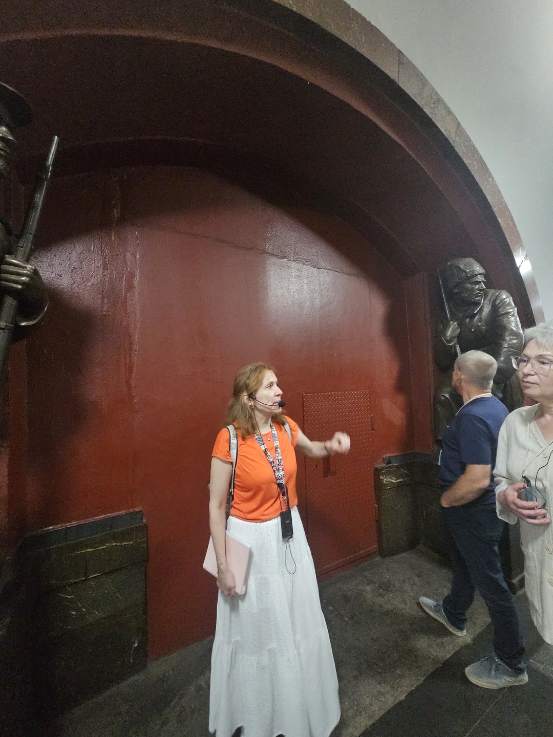 Москва: метро не сразу строилось (Марина)