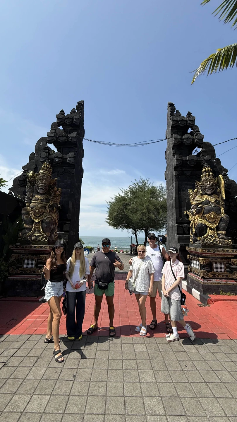 Огромная благодарность Дви за замечательный день. Который мы будем помнить и хранить в памяти на долгие