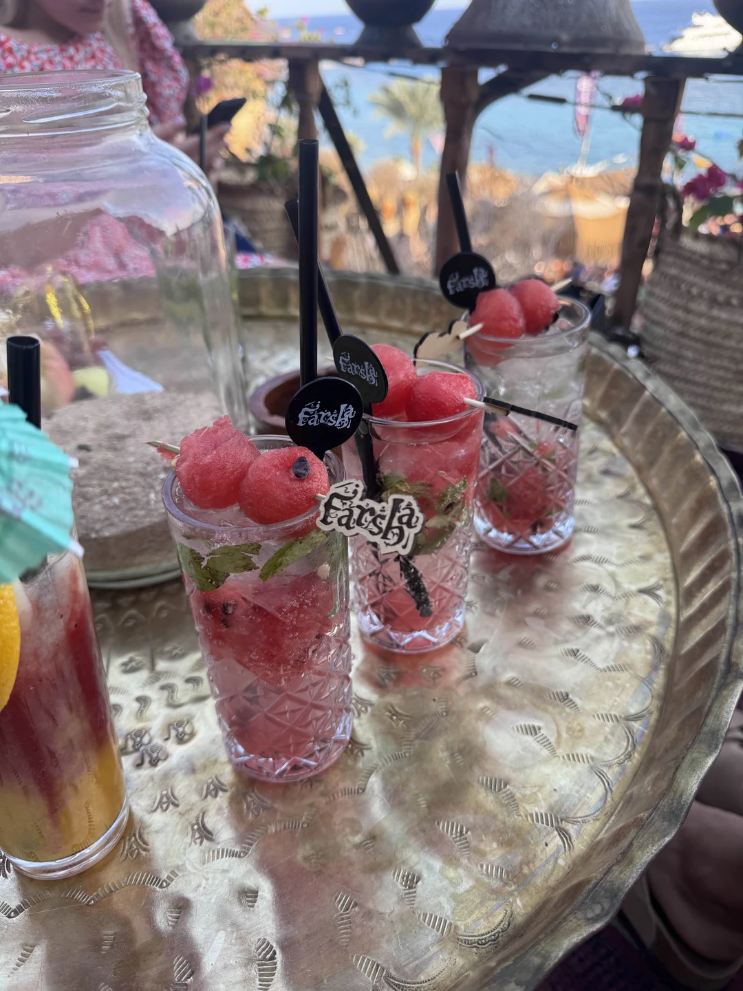 Посетили данную экскурсию с мамой и сестрой. Все прошло прекрасно, нас забрали от отеля, по приезду