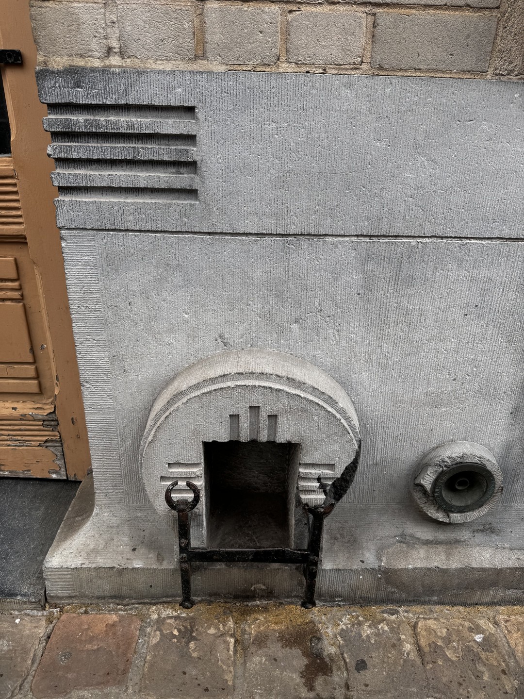 Это была чудесная и увлекательная экскурсия по знаменитому бельгийскому Арт-Нуво. Благодаря, нашему обаятельному и эрудированному экскурсоводу