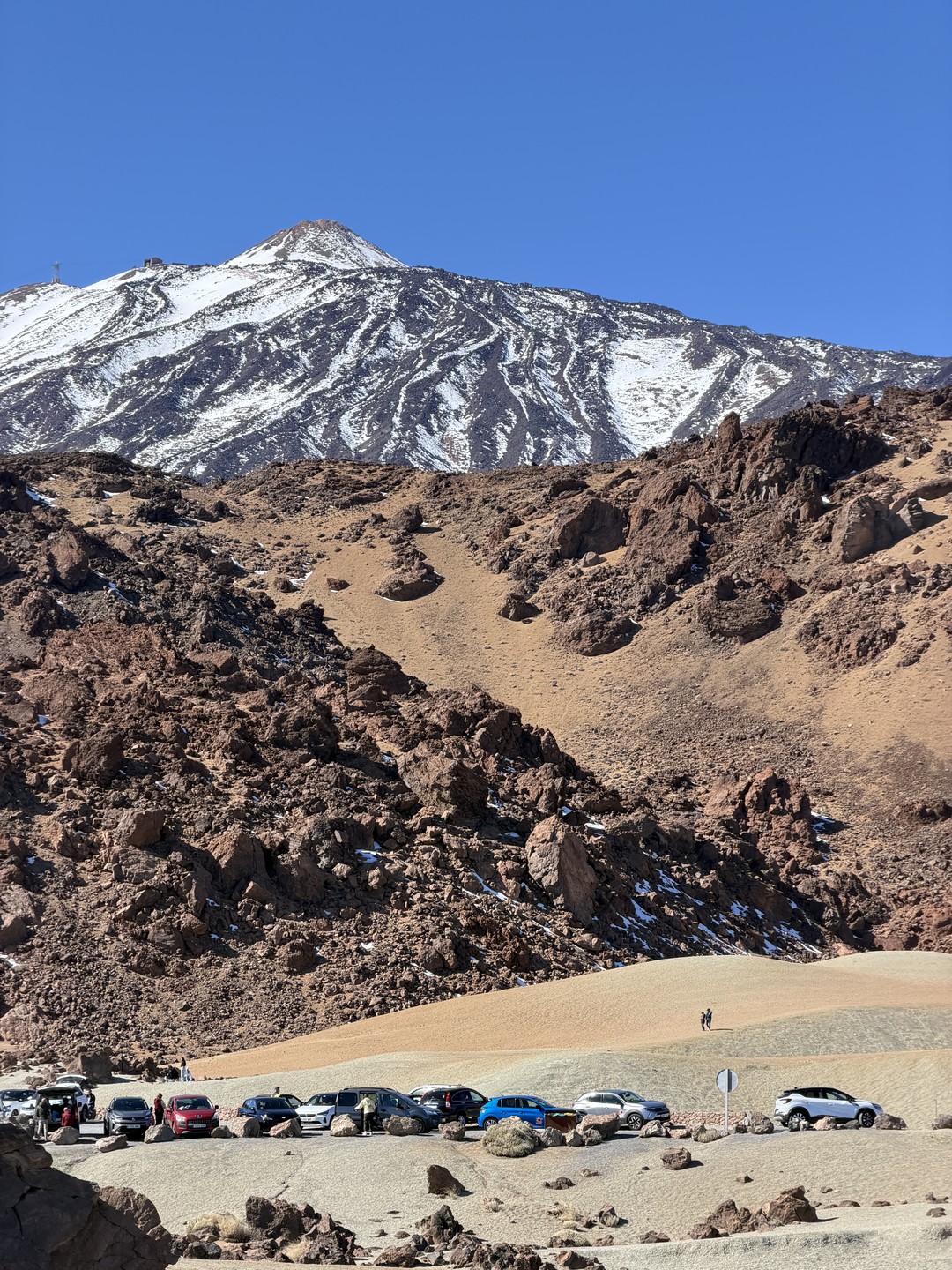 Экскурсия прошла замечательно, очень много интересной информации об острове, красивые локации по пути, комфортная машина. Спасибо