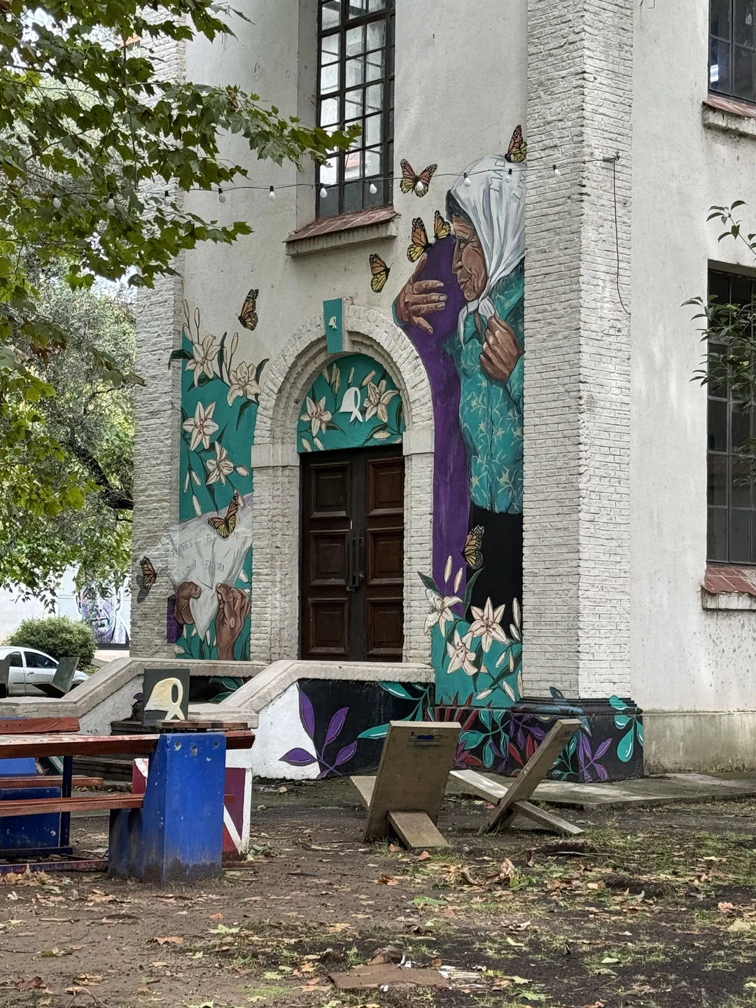 Если Вам, как и мне, интересна не только природа и парадная сторона Аргентины - Вам сюда