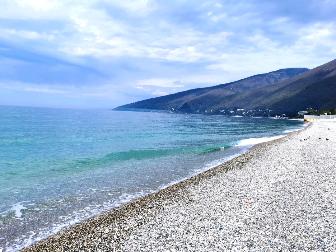 Новый Афон - это вторая экскурсия, которую мы с семьёй взяли у Дениса и снова 10