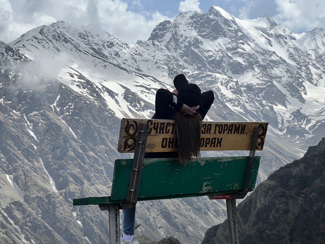 Это была самая лучшая экскурсия в моей жизни! Валерий - не только прекрасный гид, но ещё