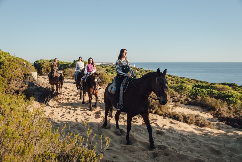 Конная прогулка в Анталье для всей семьи