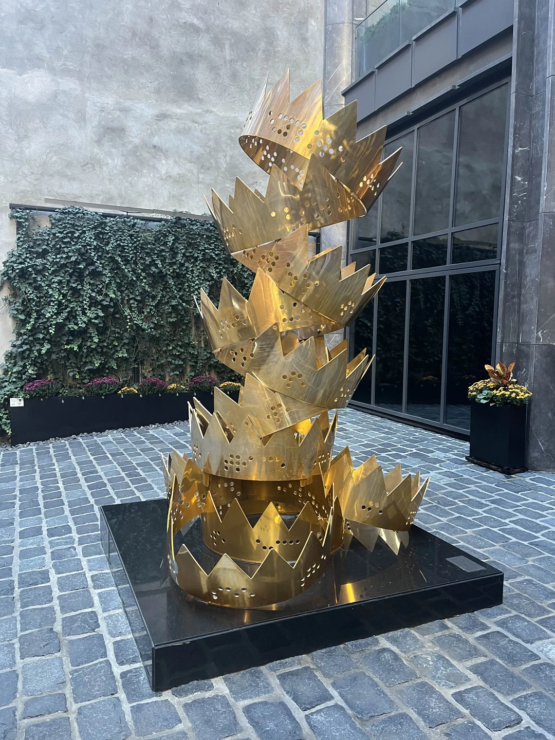 Экскурсия была очень интересная, вдохновляющая и познавательная. Даже мои подруги, которые живут уже далеко не первый