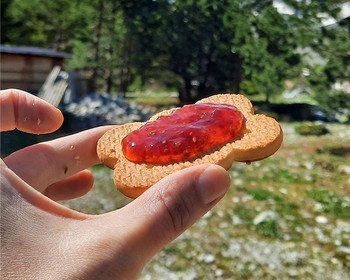 Зелёная полка, ледник и водопад Гумачи