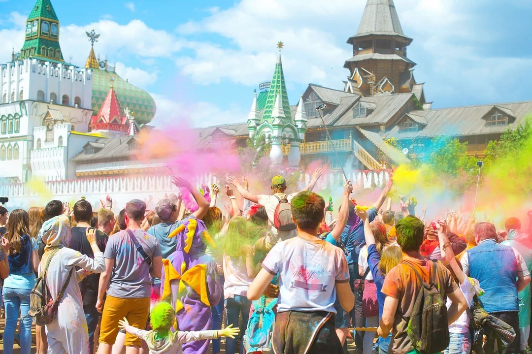 Праздник Холи в&nbsp;усадьбе Измайлово