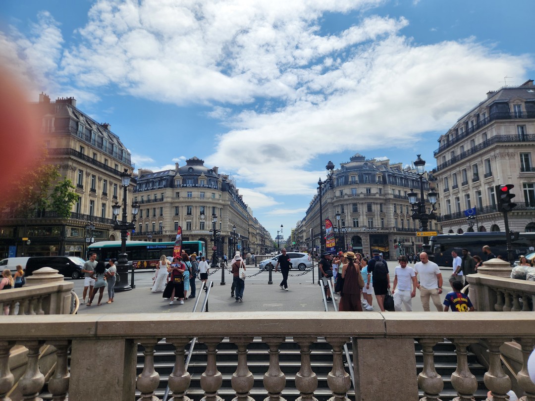 Парижское утро: Нотр-Дам, Лувр и остров Сите (Громов)