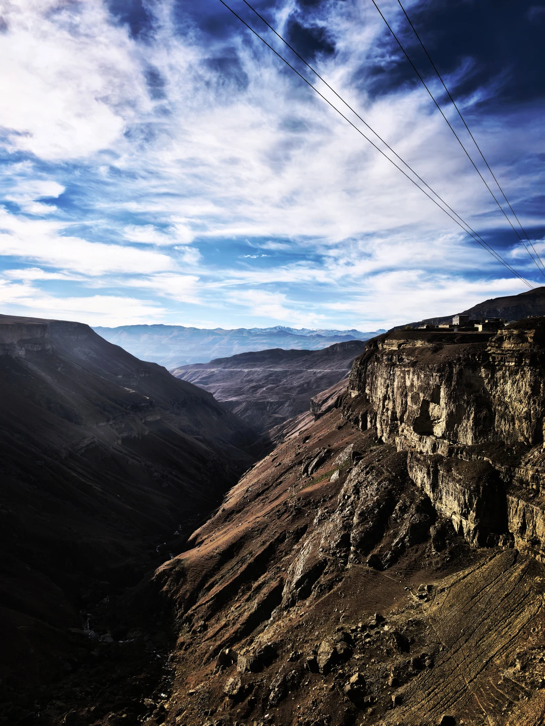 Отличная экскурсия! Красивая природа Дагестана не может оставить равнодушным! Посетили самые топовые локации и даже места