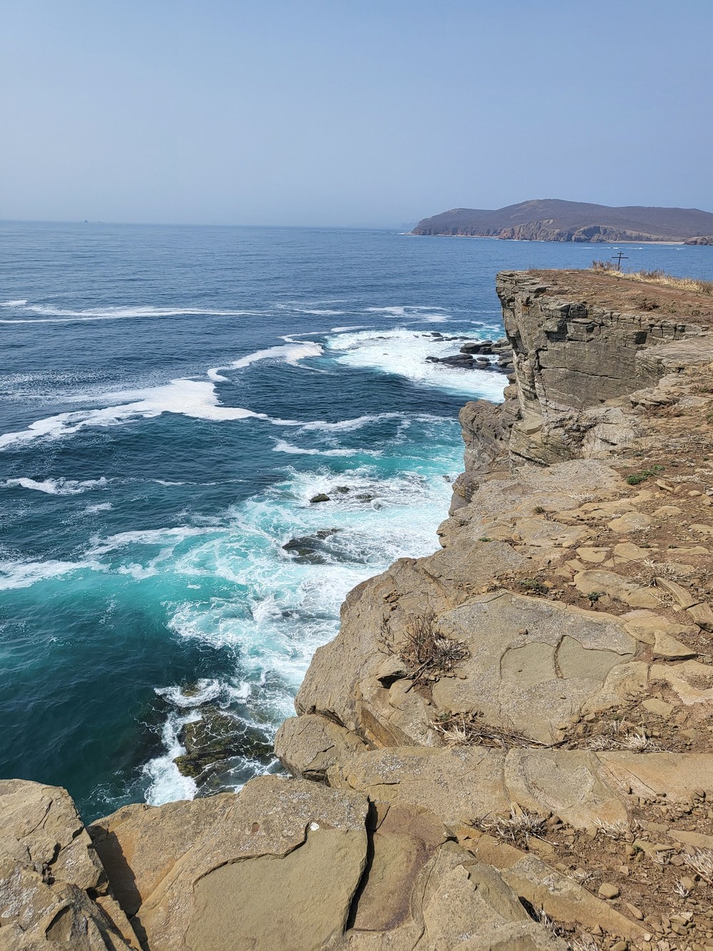 Необитаемый остров Шкота и мыс Тобизина (13/17)