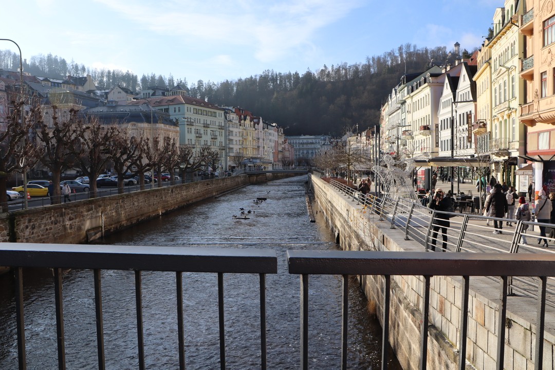 Прекрасное место и отличный экскурсовод. Есть что послушать и что увидеть, а также чем заняться в