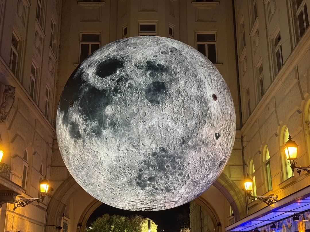 Анатолий, очень хороший гид!