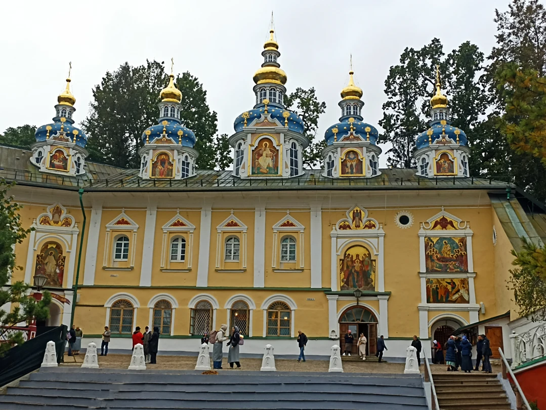 Отличная экскурсия! Интересный маршрут, рассказ, комфортное вождение… Ездили с 11-18… Отправление от гостиницы Рижская… вкусный обед