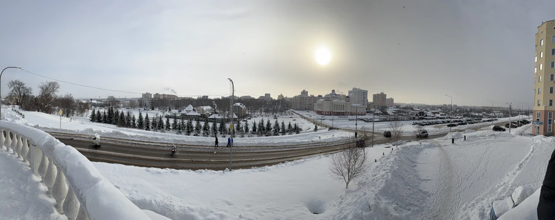 В этот зимний день с удовольствием прогулялись с Еленой по центру Саранска. Понравился рассказ про город