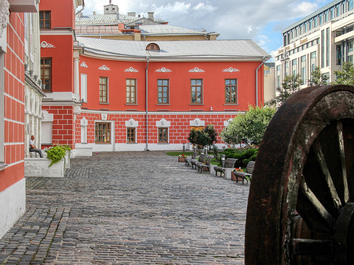 Фото Дом переехал: как в Москве передвигали здания
