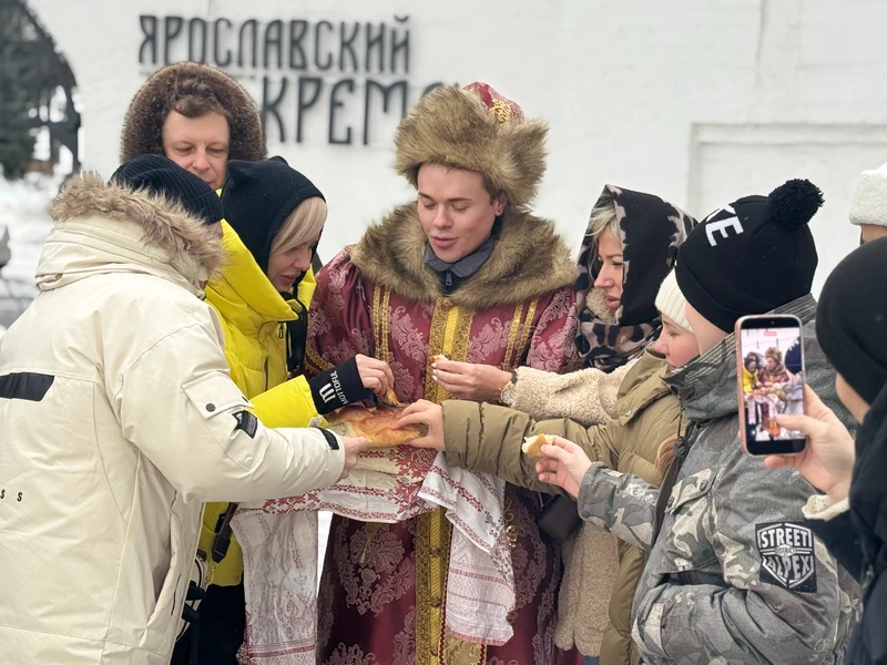 Нескучная прогулка по Ярославлю с караваем