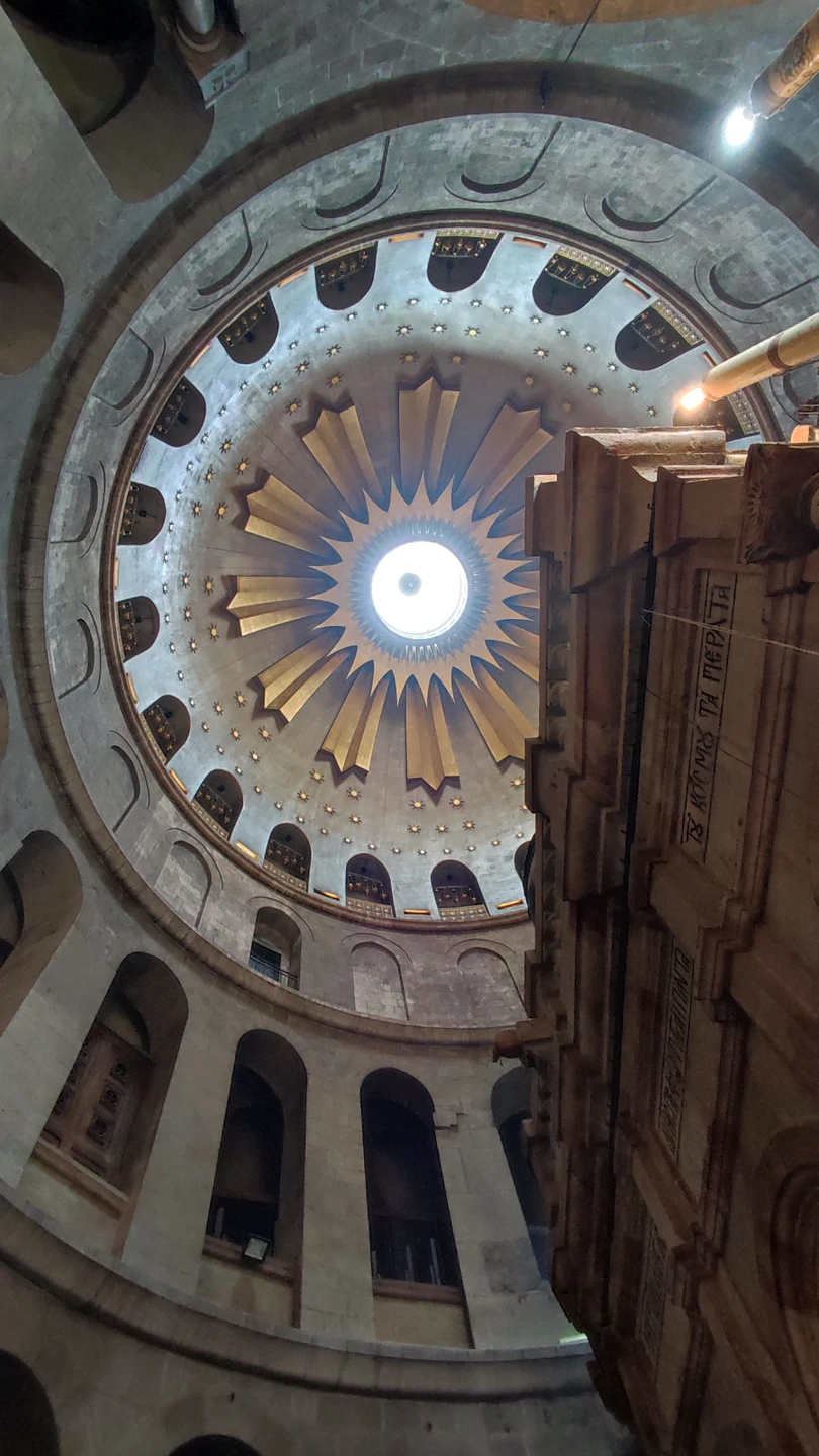 Отличная возможность посетить две страны за одно путешествие. Рекомендую пользоваться услугами Валида, и не только экскурсией