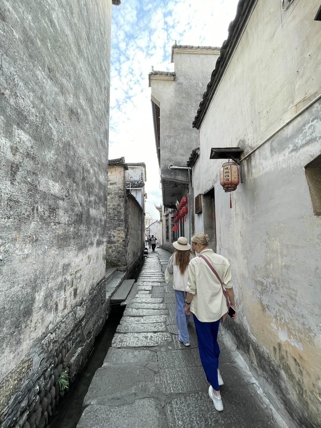 Очень понравилось! Были первый раз в Китае.