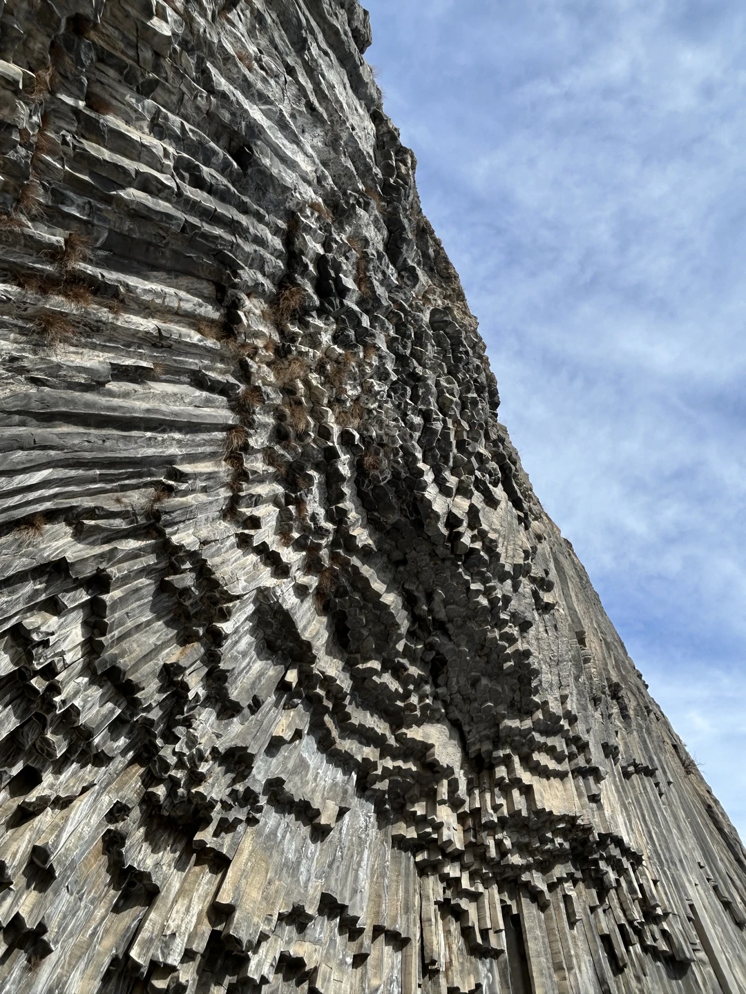 Спасибо большое за прекрасно организованный тур Араму и нашему чудесному гиду Ованесу, который 5 дней знакомил
