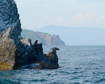 Переход к острову Путятина, кекуры