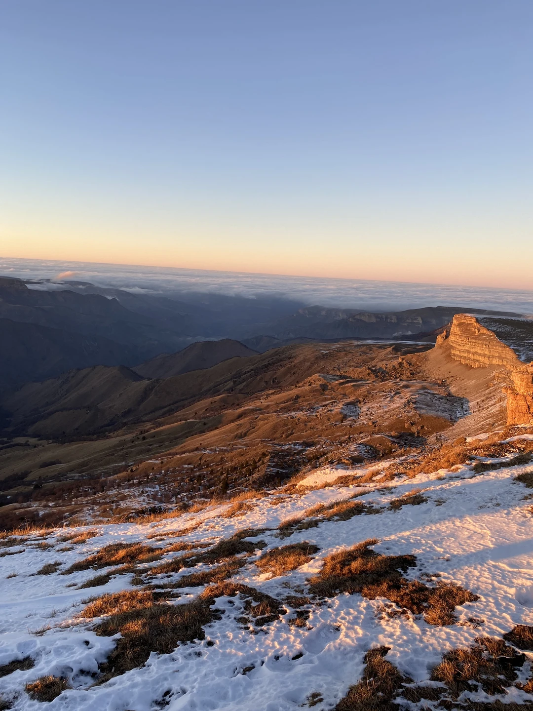 Лучшая экскурсия! Замечательный, веселый водитель, гид Мурат! Остались в полном восторге! Обязательно вернемся еще!