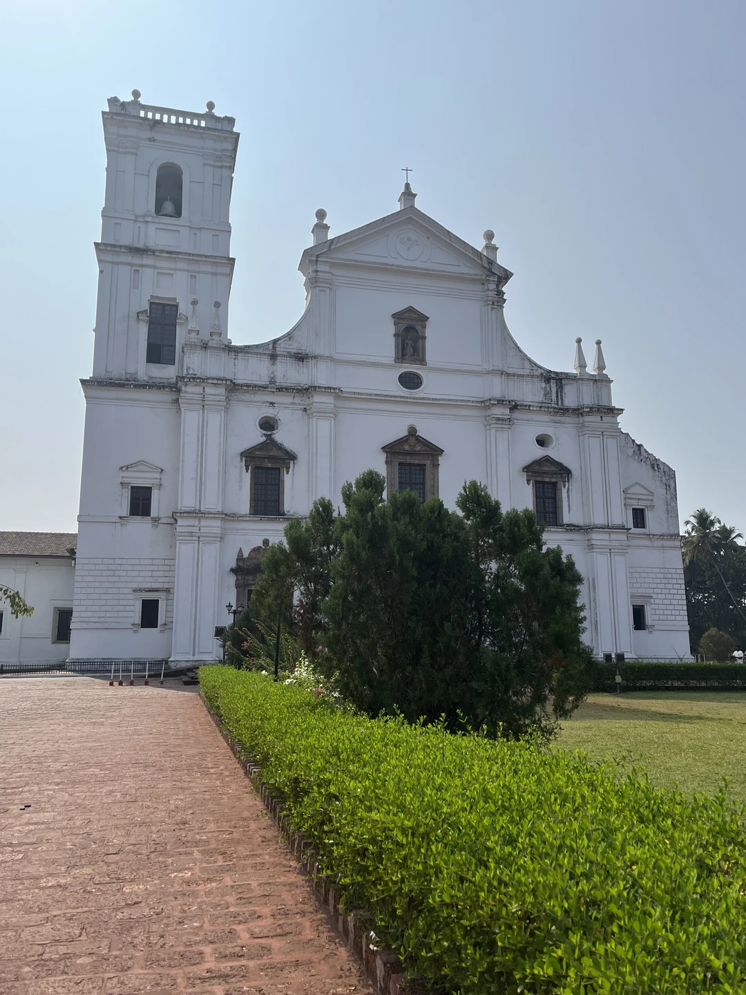 26февраля2026 были на экскурсии с экскурсоводом Алексеем. Отлично организованна экскурсия, приехали точно по времени. Спасибо Алексею