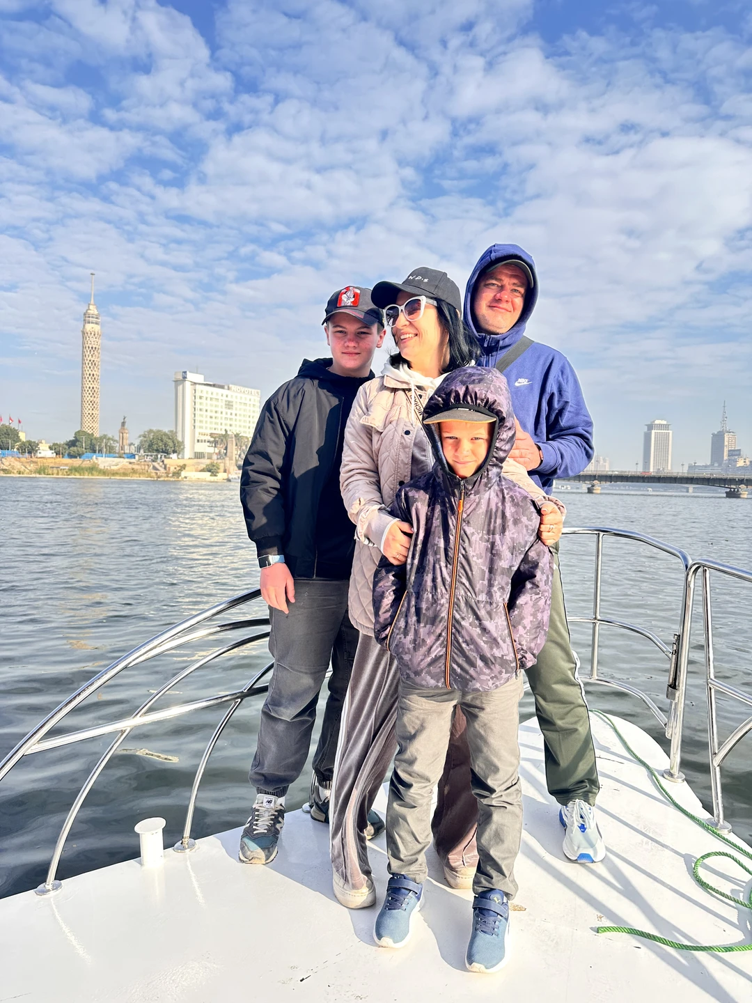 Экскурсия очень понравилась, индивидуальный формат это прекрасно! Забронировали из Москвы и оплатили первую часть тура по карте мир)