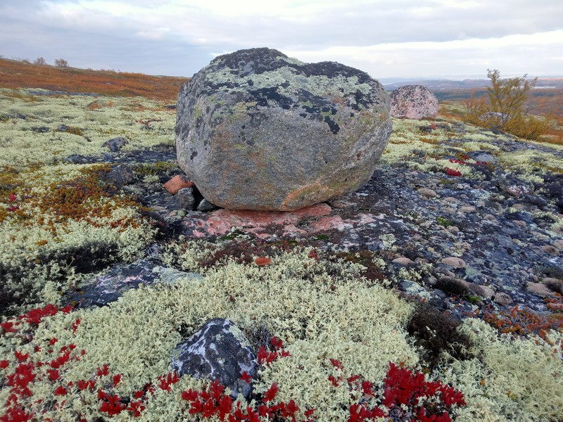 Лабиринты и сейды Мурманска