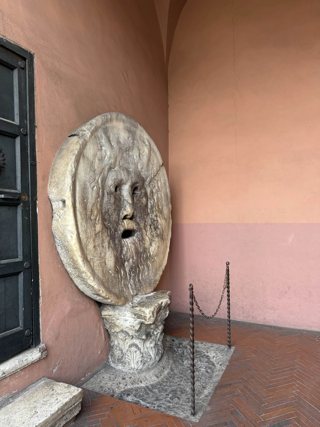 Экскурсия была замечательной! Прежде всего хочу отметить ответственность Елены, она пришла раньше на место встречи, прислала