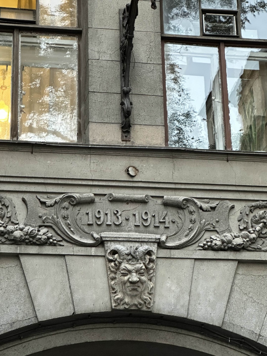 Лабиринты дворов и парадных Петроградской стороны (Наталия)