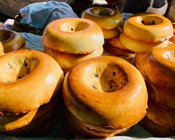Знакомство с Бухарой, алатская самса и кебаб в горшочке