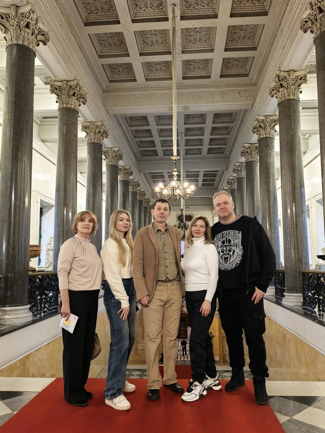 Хочу выразить свою благодарность за прекраснейшую экскурсию по Эрмитажу. Понравилось всё, от начала бронирования у Марии