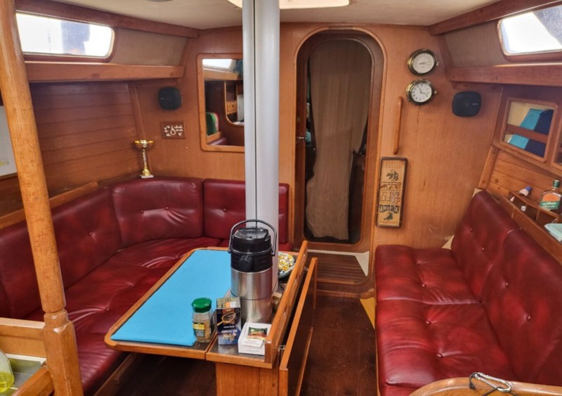 Морская прогулка к скалам Три Брата и рыбалка в бухте Тихая