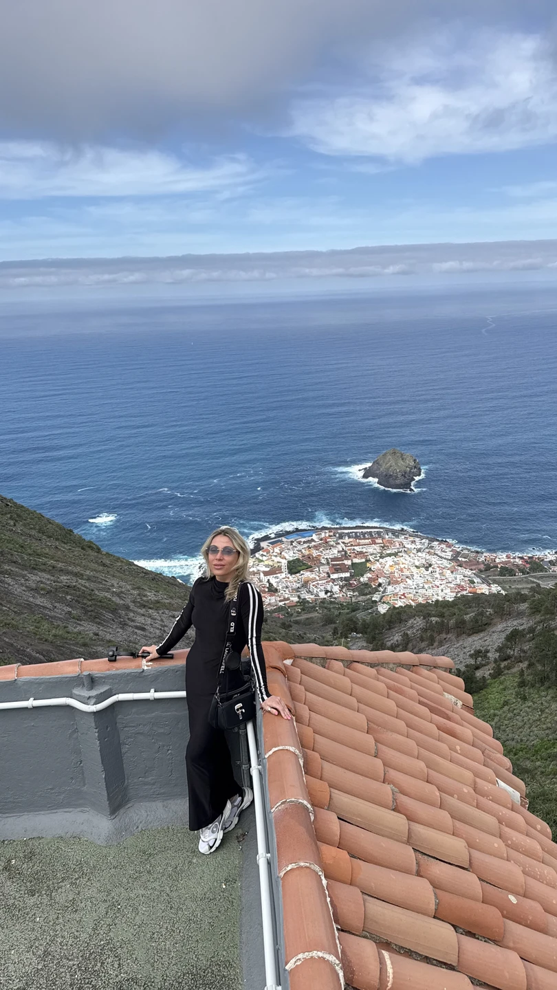 Замечательная экскурсия, однозначно стоит своих денег. Руслан - отличный знаток острова. Больше снимала видео.