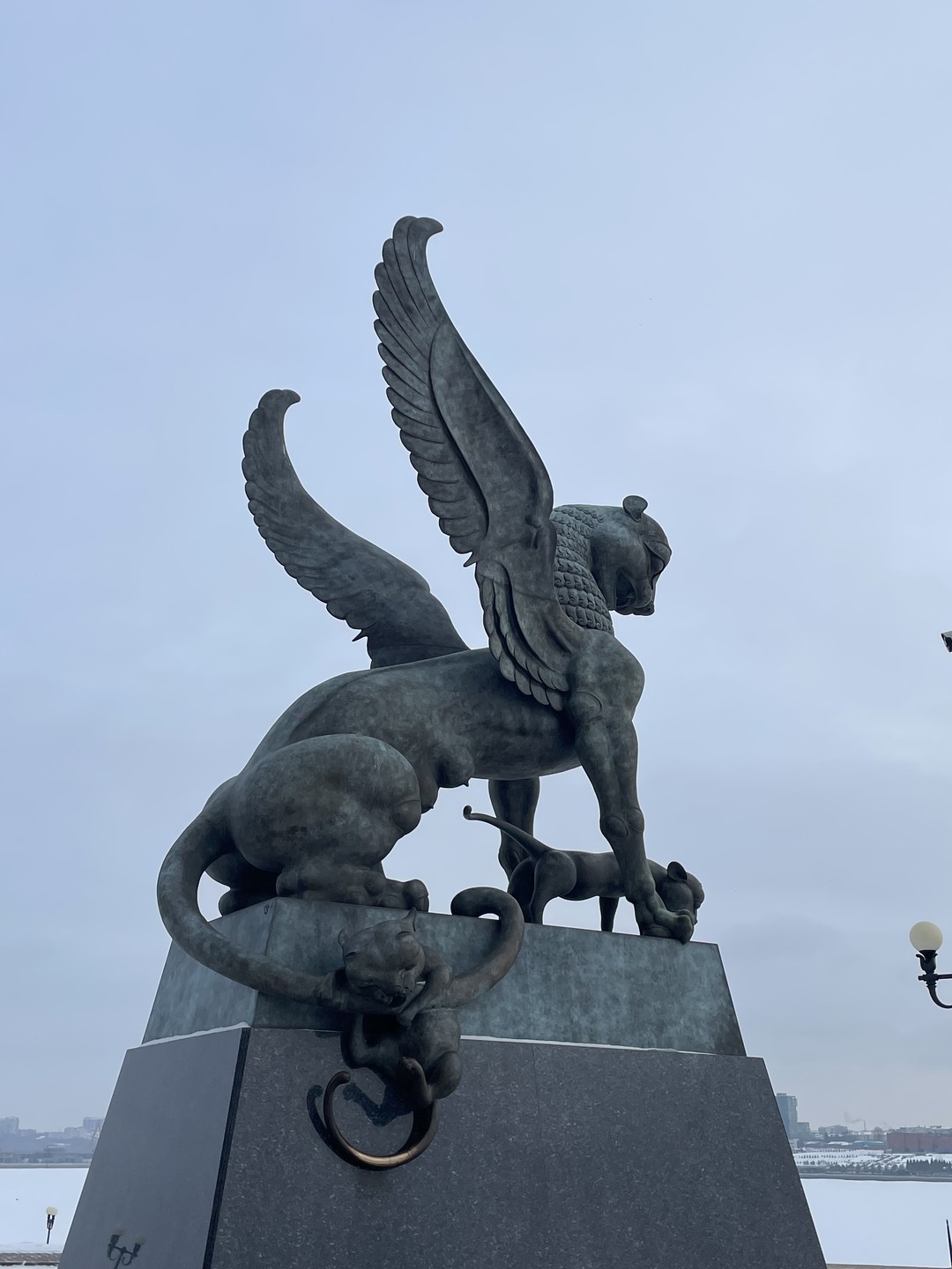 Очень понравилась экскурсия. Комфортно, весело, интересно. Гид Артур эрудит и отличный рассказчик. Мы действительно увидели в