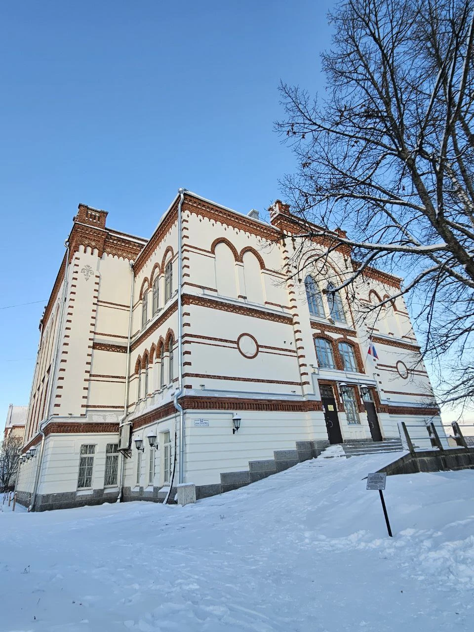 Благодарим Светлану за интересную познавательную экскурсию, за доброжелательное отношение, очень хорошую организацию.