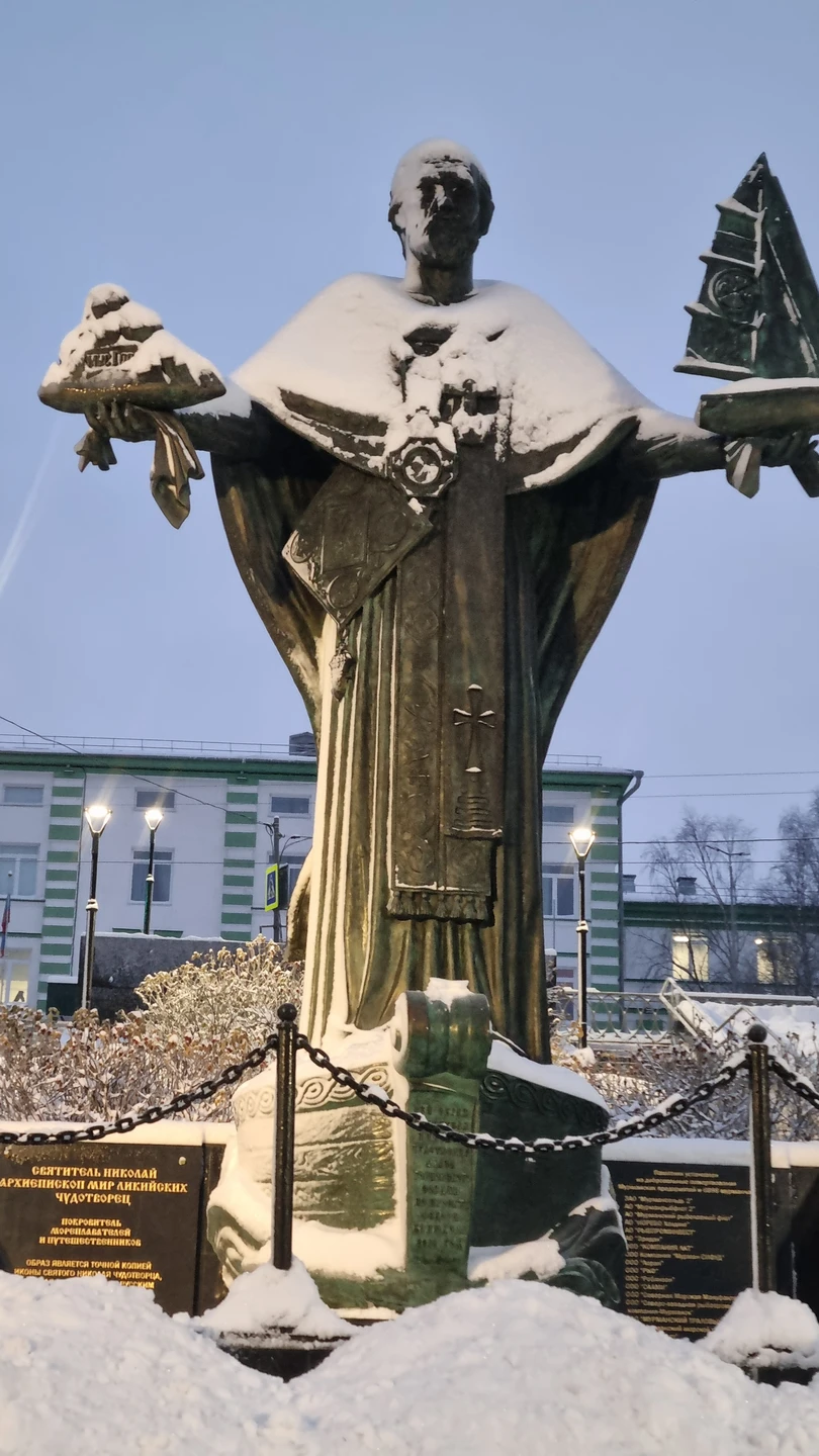 Благодарим Евгения за чудесное знакомство с Мурманском!