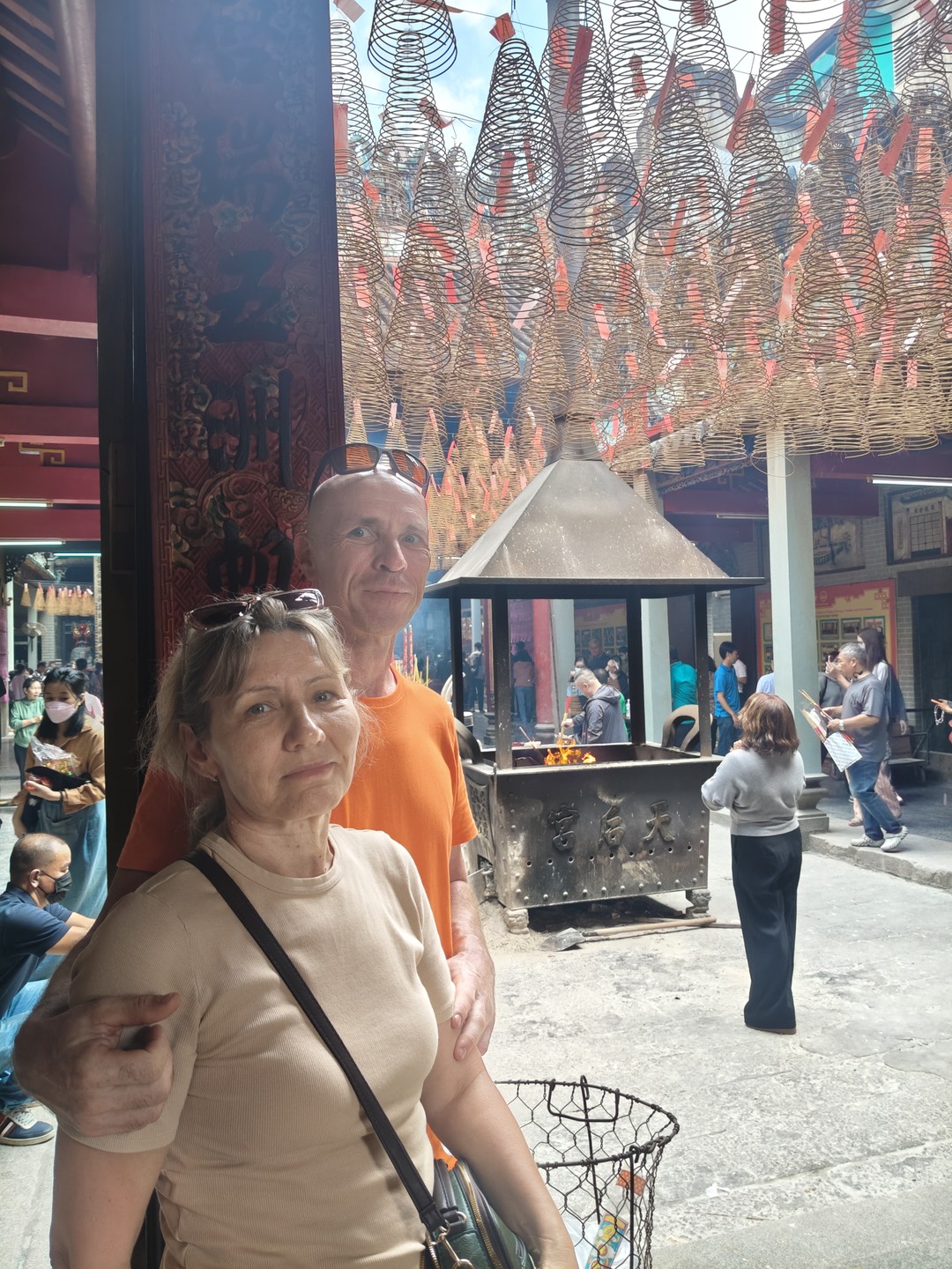 Экскурсия прошла отлично. Ирина профессионал своего дела. Легко пообщались, очень довольны!