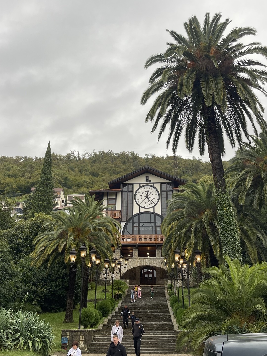 От пальм к заснеженным вершинам: день Абхазии (из Адлера) (Анастасия)