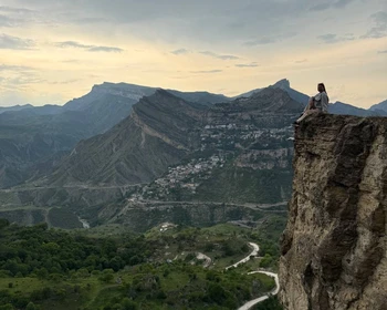Башни Гоора и Карадахская теснина