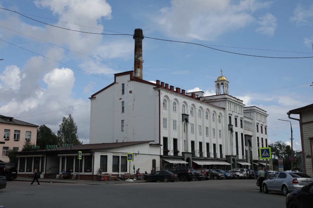 Большое спасибо Елене за содержательную экскурсию. Нам очень понравилось!